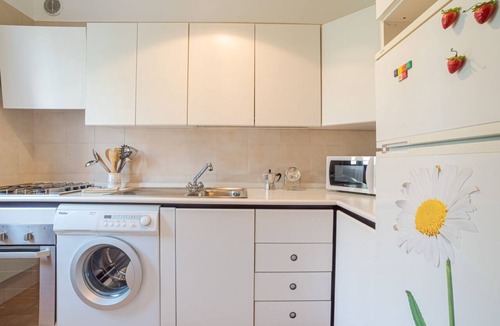 Menaggio Apartment | GuestHost - Cozy apartment of 85 sqm, can accommodate up to 3 people, located on the ground floor of a building in a quiet residential district in Menaggio, excellent starting point to discover Lake Como and the mountains that surround it. The accommodat