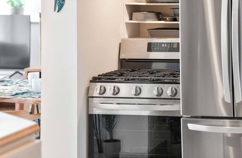 Chemainus Apartment | Gulf Island View Suite