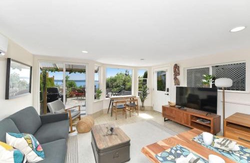 Chemainus Apartment | Gulf Island View Suite
