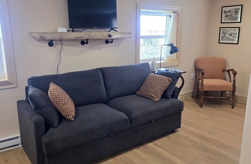 Guysborough Apartment | Guysborough Harbour Waterfront Guest Suite
