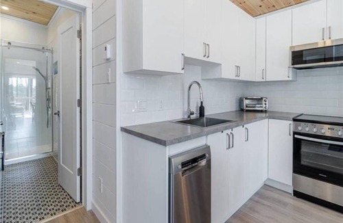 Adstock Ski Chalet | Hôtel à la maison - La Cachette, golf et ski!