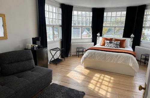 Saint Irenee Hotel | Hôtel Le Rustique
