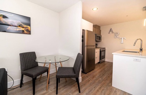 North End Apartment | Halifax - Junction 1B