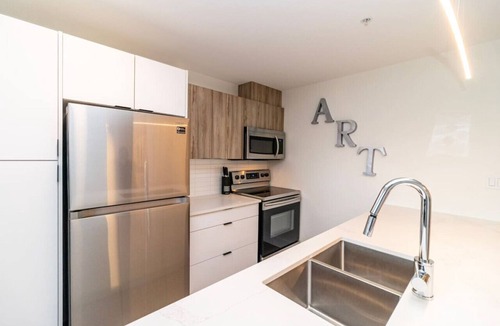 North End Apartment | Halifax - Junction 1B