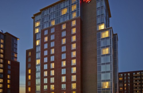 Downtown Halifax Hotel | Hampton Inn by Hilton Halifax Downtown