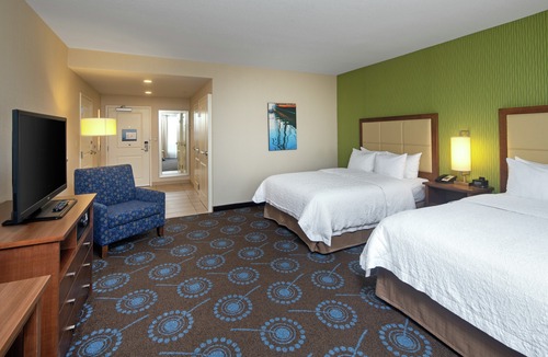 Downtown Halifax Hotel | Hampton Inn by Hilton Halifax Downtown
