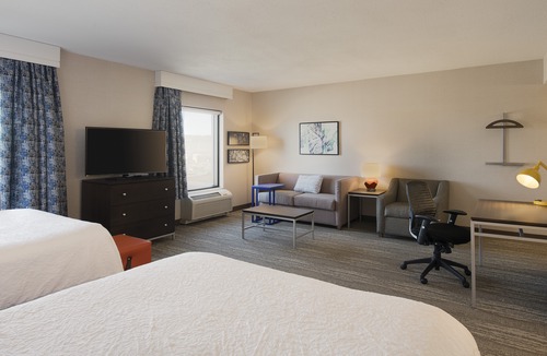 Dartmouth Hotel | Hampton Inn & Suites by Hilton Dartmouth - Halifax