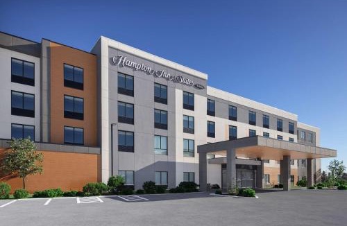 Mono Hotel | Hampton Inn & Suites Orangeville, On