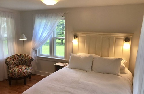 French River House | Harbour Views Near Cavendish