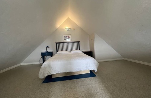 The Bluff Cottage | Hardy's Parlee Beach Chalet #13