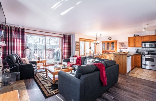 Mont-Tremblant Condo | Hauts-Bois Ski In/Out 2brs w/Pool Access (197-9)