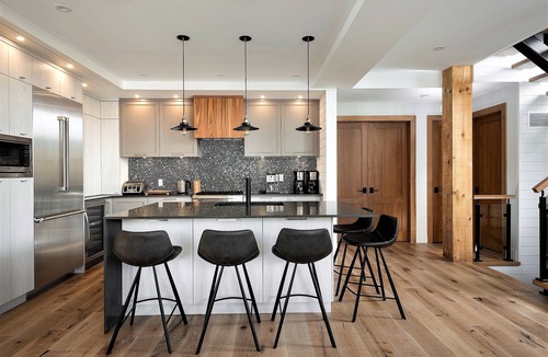 Domaine Nansen House | Havre 117 Tremblant | Luxurious & Modern | Ski-in Ski-out/Tremblant Living