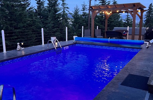 Central Okanagan House | Heated pool. Enjoy serenity, peace. Relaxing 2 Bedroom private suite, sleeps 5,