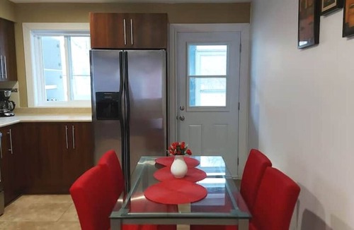 Mauricie House | HERE THE REFERENCE → 1