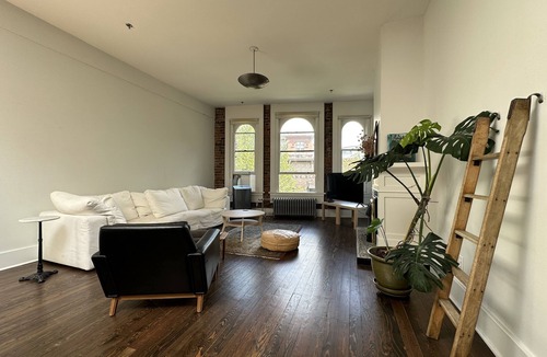 Gastown Condo | Heritage loft in the heart of Gastown in Downtown Vancouver 24-159962