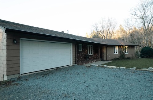 Bayside House | Hidden Heaven In white lake