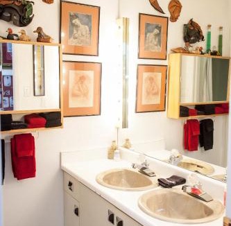 Whitehorse Bed & Breakfast | Hidden Valley Bed and Breakfast