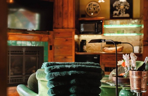 Evergreen Bed & Breakfast | Highland Haven Creekside Inn