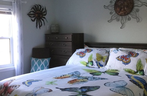 Pleasant Bay Bed & Breakfast | Highland Sunrise Suite Private Hot Tub Cabot Trail ,Pleasant Bay,N.S.