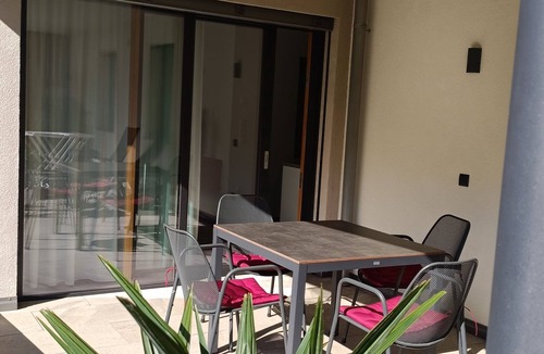 St. Pauls Apartment | Highlight Apartments: Ap. Harmony with garden access, loggia and Mobil Card incl.
