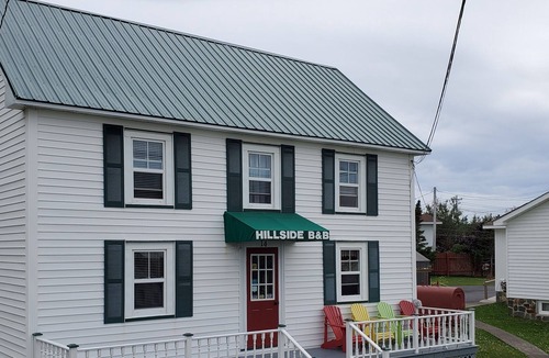 Twillingate Bed & Breakfast | Hillside B&B