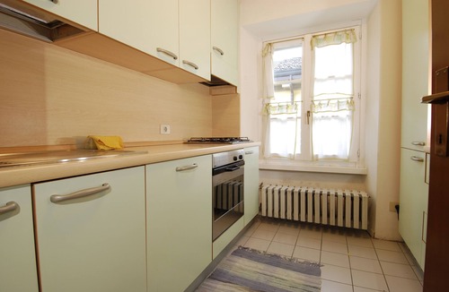 Riva del Garda Apartment | Historic villa, 1 km to the beach, 500m to the city, pool, sauna