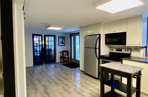Mono Condo | Hockley Valley River edge Condo #4 - Minutes To Hockley Ski Resort & Winery