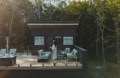 Labelle House | Hojd cabin -Spa & Panoramic view/2 kayaks