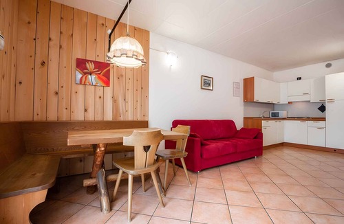 Molina di Ledro Apartment | Holiday apartment with lake view