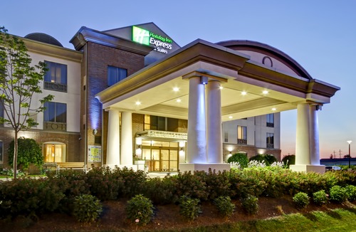 Guelph Hotel | Holiday Inn Express and Suites Guelph, an Ihg Hotel