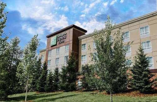 Spruce Grove Hotel | Holiday Inn Express & Suites Spruce Grove - Stony Plain by IHG