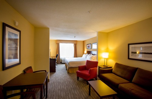 New Glasgow Hotel | Holiday Inn Express Stellarton by IHG