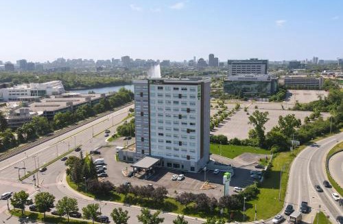 District Saint - Raymond - Vanier Hotel | Holiday Inn Gatineau - Ottawa by IHG
