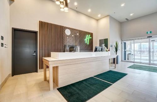 District Saint - Raymond - Vanier Hotel | Holiday Inn Gatineau - Ottawa by IHG
