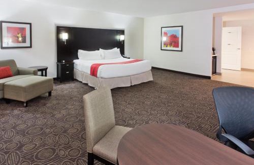 Red Deer Hotel | Holiday Inn Hotel & Suites Red Deer by IHG