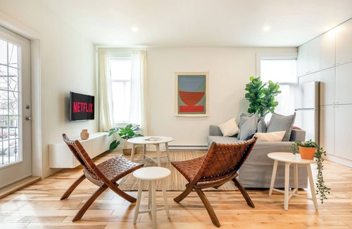 Hochelaga-Maisonneuve Apartment | HOMA-Comfort&Style-2BR-Spacious-Natural Light-FeelHome-A/C-SelfCheckIn-Metro