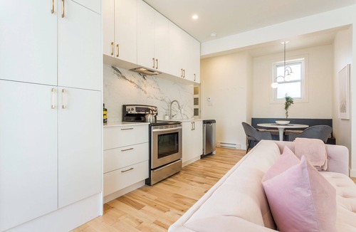 Hochelaga Apartment | HOMA-Comfort&Style-2BR-Spacious-Natural Light-FeelHome-A/C-SelfCheckIn-Metro