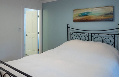 Roberts Creek House | Home Away From Home: 3-Bedroom Rancher Near Beaches