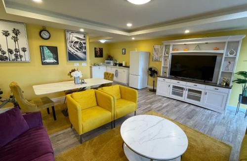 Fort Gary Apartment | Home away from home