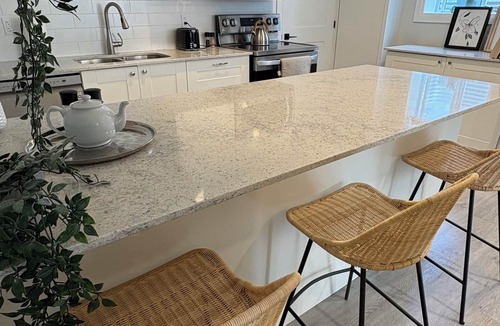Conestogo House | Home in Beautiful Conestogo with POOL