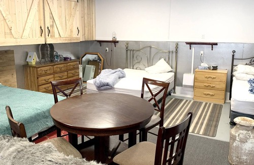 Masson-Angers Apartment | Homerez - Spacious studio for 6 ppl. at Masson-Angers, Gatineau