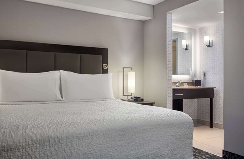 Township of Woolwich Hotel | Homewood Suites by Hilton Waterloo/St. Jacobs