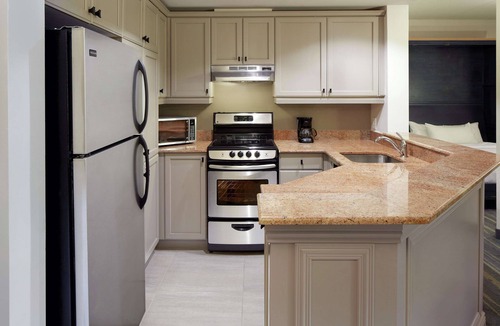Mont-Tremblant Pedestrian Village Resort | Homewood Suites by Hilton Mont-Tremblant Resort