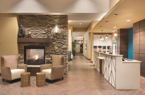 East Village Hotel | Homewood Suites by Hilton Calgary Downtown