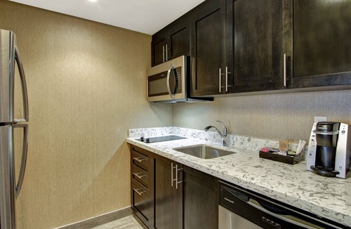 Ottawa Division Hotel | Homewood Suites by Hilton Ottawa Kanata