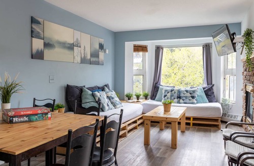 Banff Hostel | Hostel ∙ 8 guests