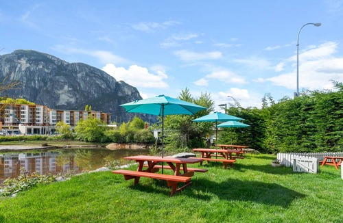 Squamish Hostel | Hostel ∙ 8 guests