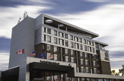 Southeast Calgary Hotel | Hotel Blackfoot
