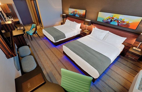 Calgary Hotel | Hotel Clique Calgary Airport