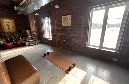 Cowansville Hotel | Hotel Cowansville